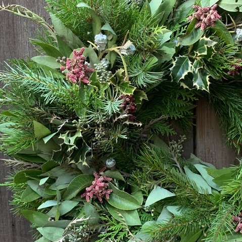 FULL: Festive Wreaths