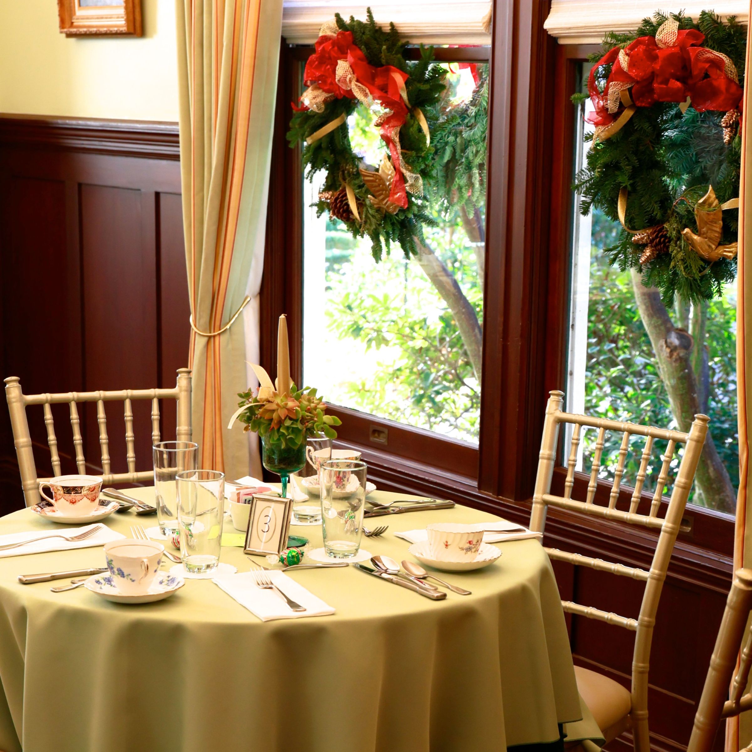 Holiday themed table setting for four