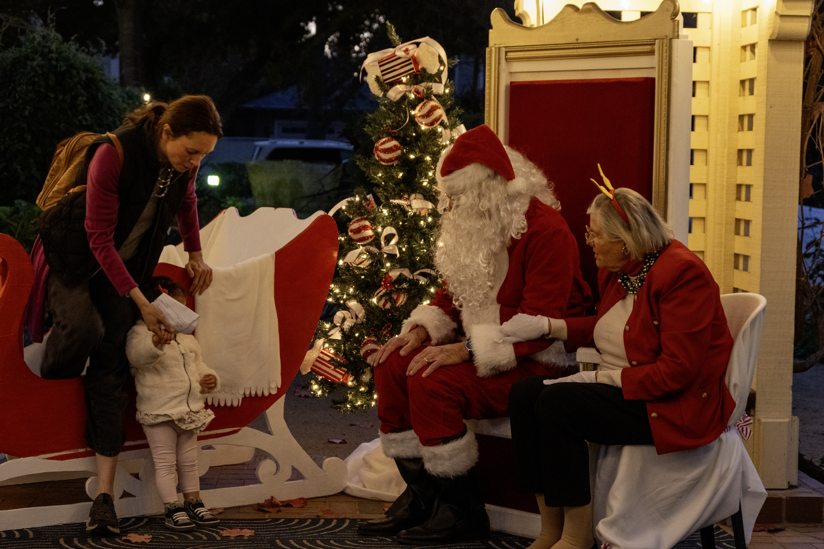 posing photos with Santa